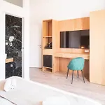 New Elegance Vendégház 4*