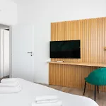 New Elegance Vendégház 4*