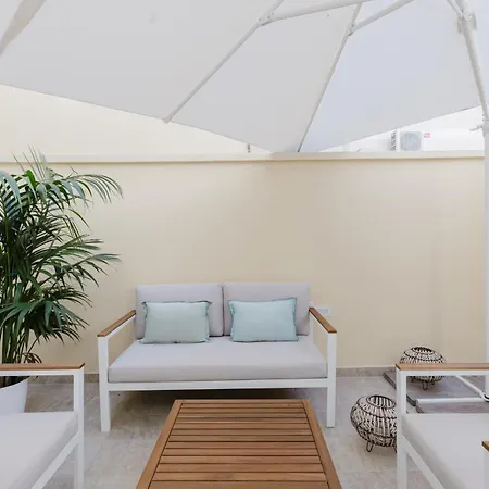 New Elegance Affittacamere 4*
