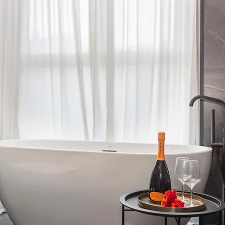 בית הארחה New Elegance אוריסטאנו