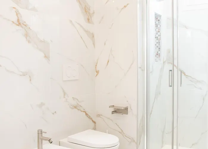 Гостевой дом New Elegance 4*