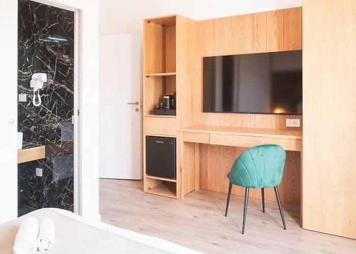 New Elegance Гостевой дом 4*