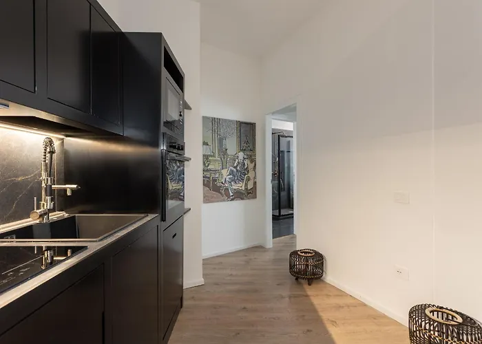 New Elegance 4* Ористано